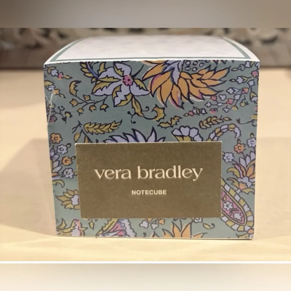 Vera Bradley Notecube in Gemstone Paisley NWT